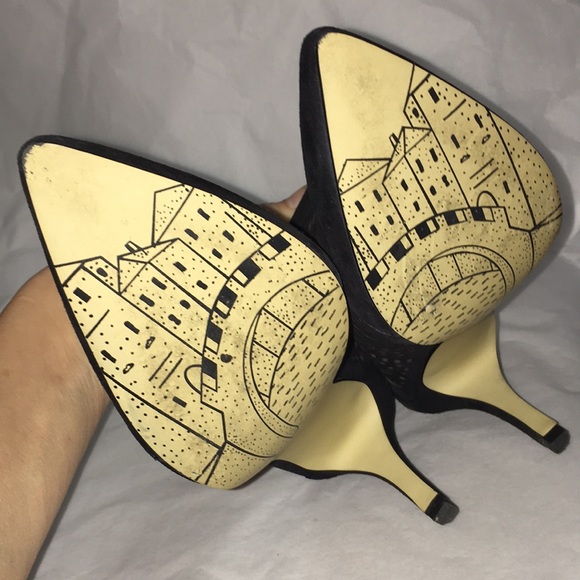 Bella Vita Black suede leather stiletto heel back zip pointed ankle boot 8 W - Picture 16 of 16